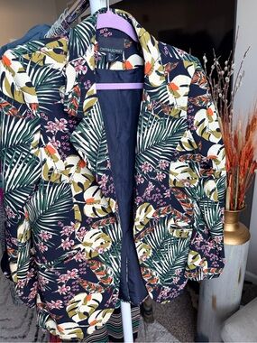 Cynthia Rowley Navy Floral Tropical Blazer